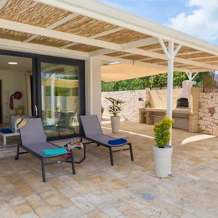 Stefano's Ii 펜션 *